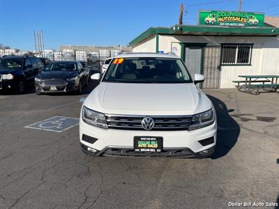 2019 Volkswagen Tiguan SEL   - Photo 2 - Visalia, CA 93292