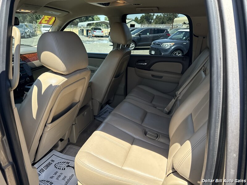 2013 Chevrolet Suburban LS - Photo 6 - Visalia, CA 93292