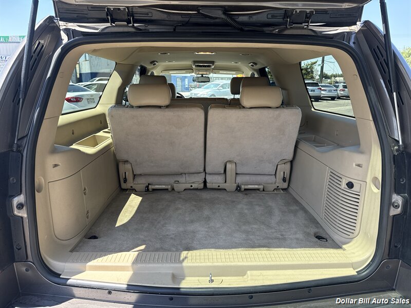 2013 Chevrolet Suburban LS - Photo 5 - Visalia, CA 93292