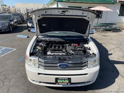 2011 Ford Flex Limited   - Photo 9 - Visalia, CA 93292