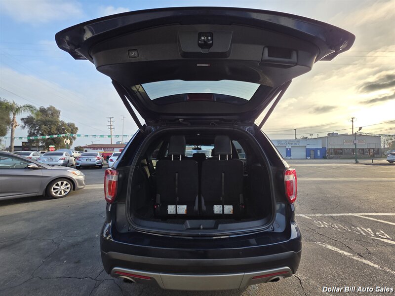 2017 Ford Explorer XLT - Photo 11 - Visalia, CA 93292
