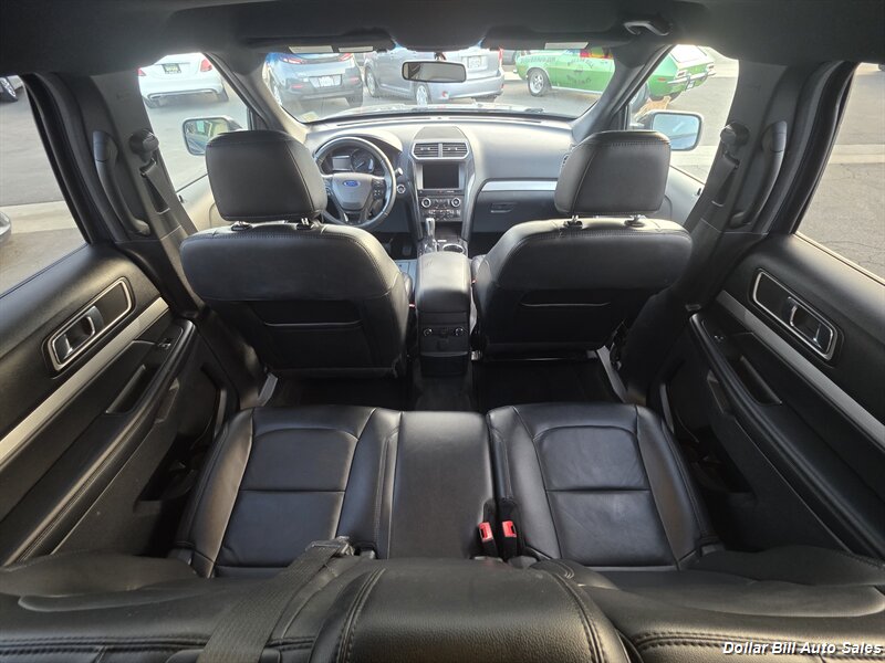 2017 Ford Explorer XLT - Photo 14 - Visalia, CA 93292