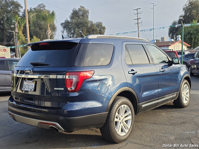 2017 Ford Explorer XLT - Photo 7 - Visalia, CA 93292