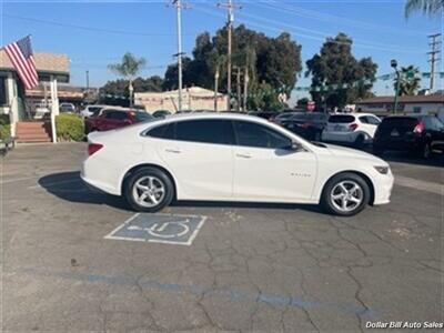 2018 Chevrolet Malibu LS   - Photo 8 - Visalia, CA 93292