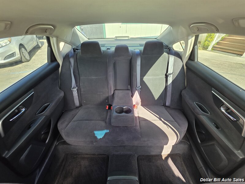 2013 Nissan Altima 2.5 SV - Photo 11 - Visalia, CA 93292