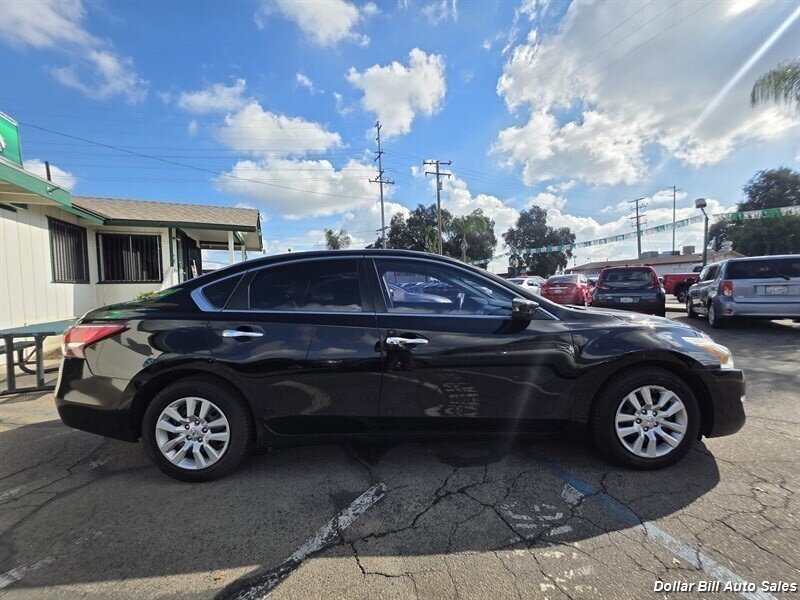 2013 Nissan Altima 2.5 SV - Photo 8 - Visalia, CA 93292