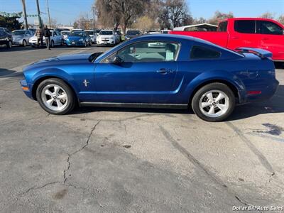 2007 Ford Mustang V6 Premium   - Photo 4 - Visalia, CA 93292