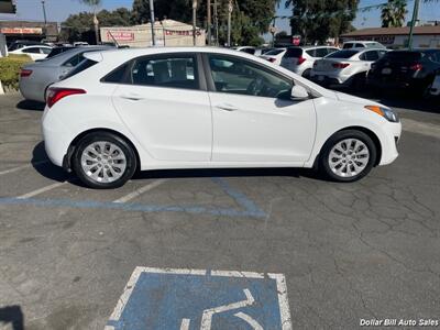 2016 Hyundai ELANTRA GT   - Photo 8 - Visalia, CA 93292