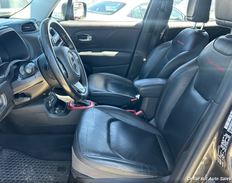 2017 Jeep Renegade Trailhawk - Photo 5 - Visalia, CA 93292