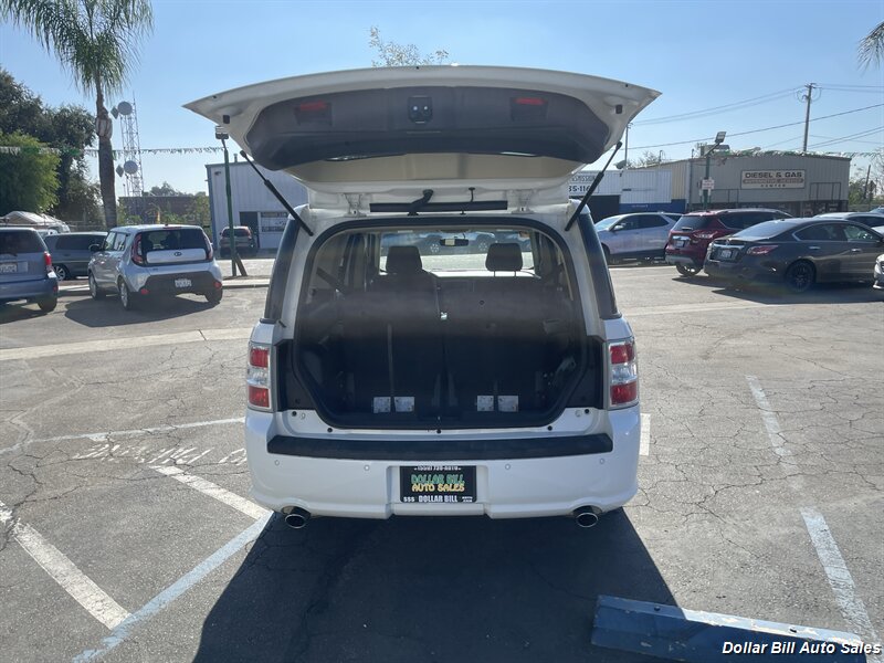 2018 Ford Flex SE - Photo 12 - Visalia, CA 93292