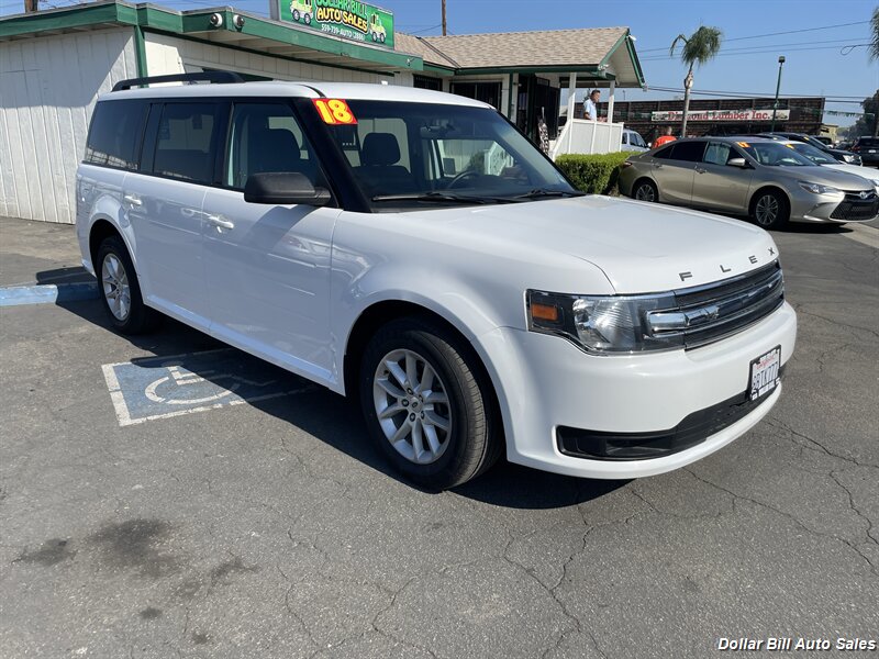 2018 Ford Flex SE   - Photo 1 - Visalia, CA 93292