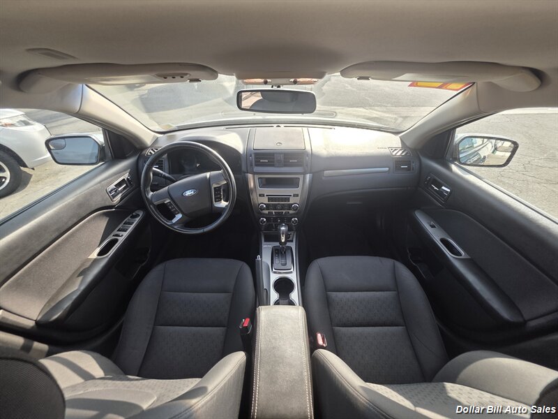 2012 Ford Fusion SEL - Photo 12 - Visalia, CA 93292