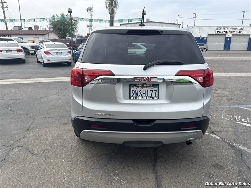 2017 GMC Acadia SLE-1 - Photo 6 - Visalia, CA 93292