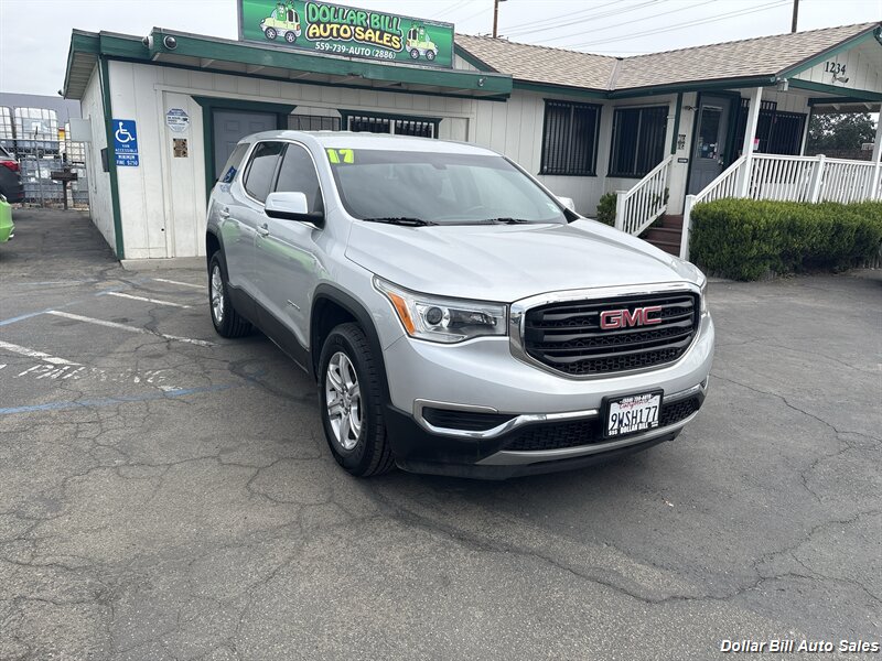 2017 GMC Acadia SLE-1 - Photo 2 - Visalia, CA 93292