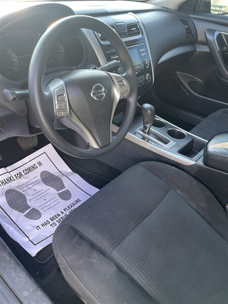 2015 Nissan Altima 2.5 SV   - Photo 6 - Visalia, CA 93292