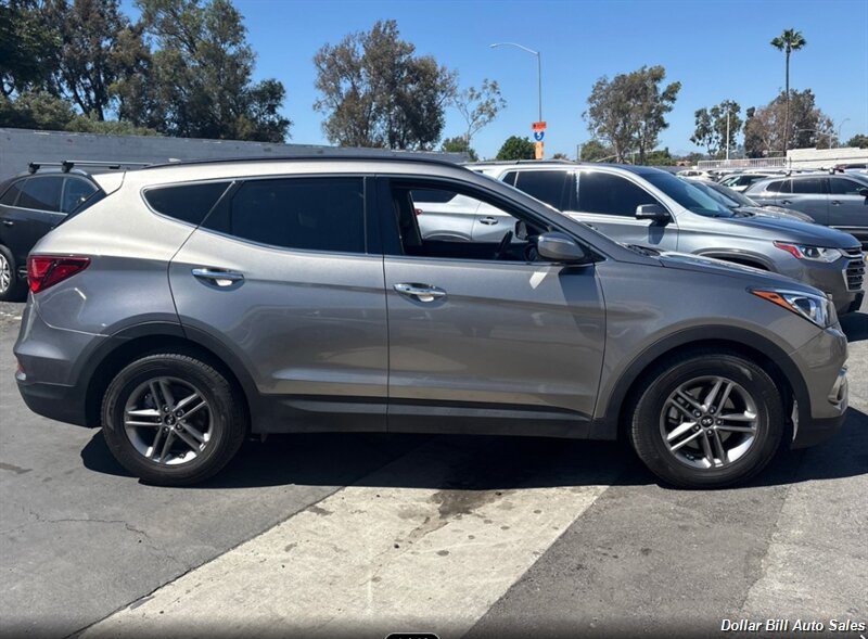 2017 Hyundai SANTA FE Sport 2.4L - Photo 5 - Visalia, CA 93292