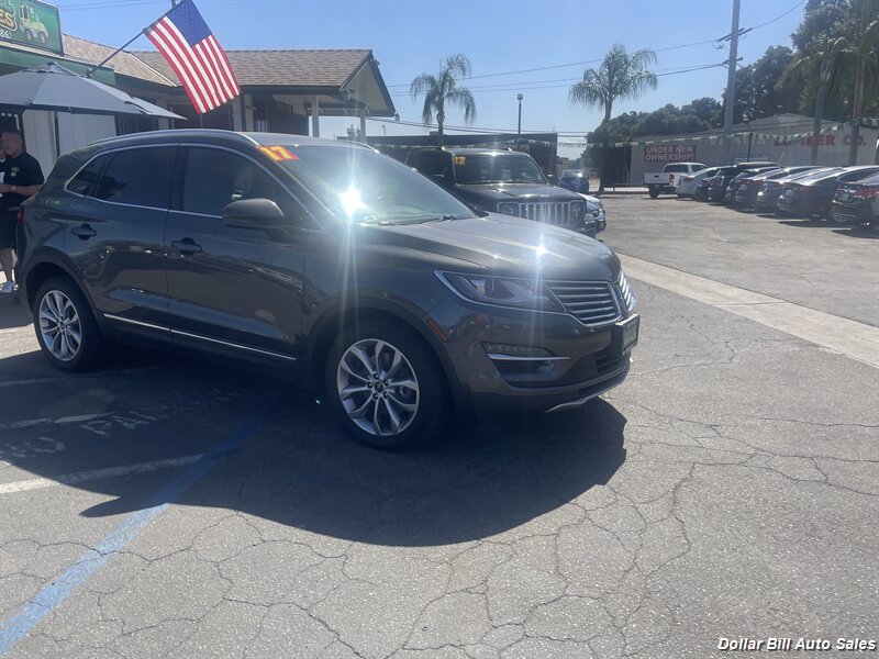 2017 Lincoln MKC Select - Photo 1 - Visalia, CA 93292