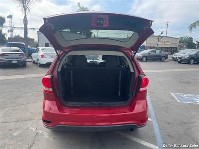 2016 Dodge Journey SXT   - Photo 10 - Visalia, CA 93292