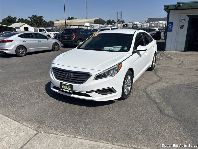 2016 Hyundai SONATA SE - Photo 3 - Visalia, CA 93292