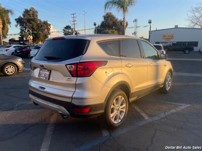 2019 Ford Escape SE   - Photo 7 - Visalia, CA 93292