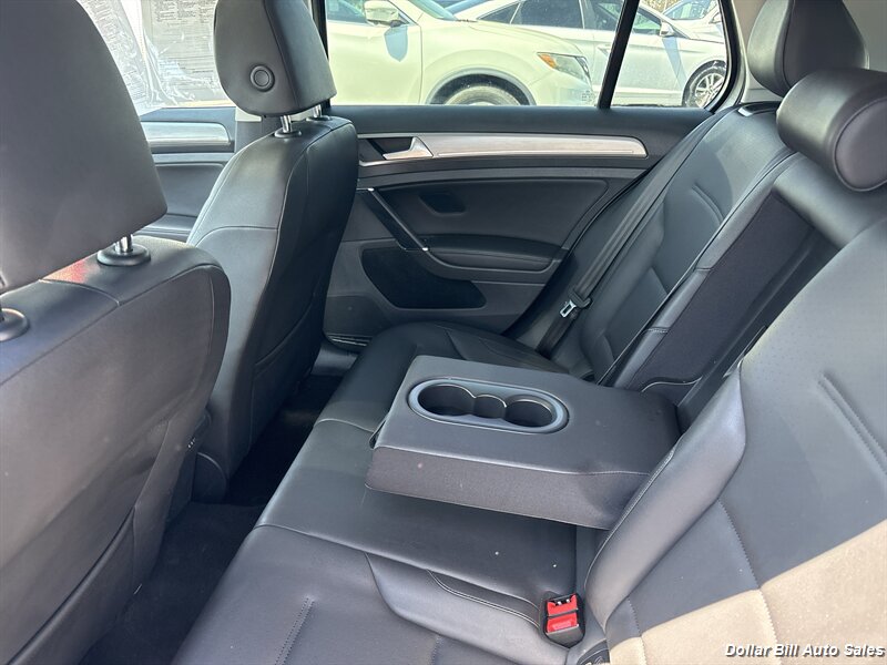 2015 Volkswagen Golf TDI SE - Photo 10 - Visalia, CA 93292