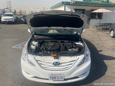 2013 Hyundai SONATA GLS   - Photo 9 - Visalia, CA 93292