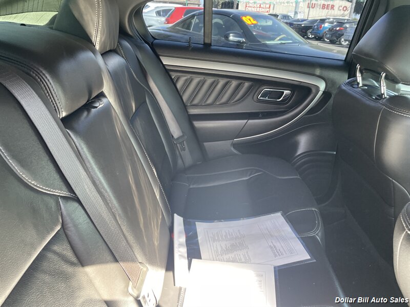 2018 Ford Taurus SEL   - Photo 13 - Visalia, CA 93292