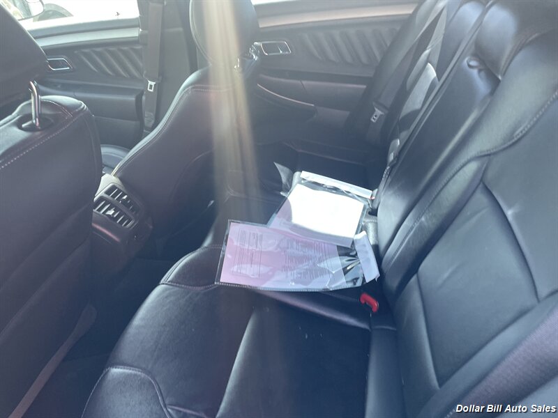 2018 Ford Taurus SEL   - Photo 11 - Visalia, CA 93292