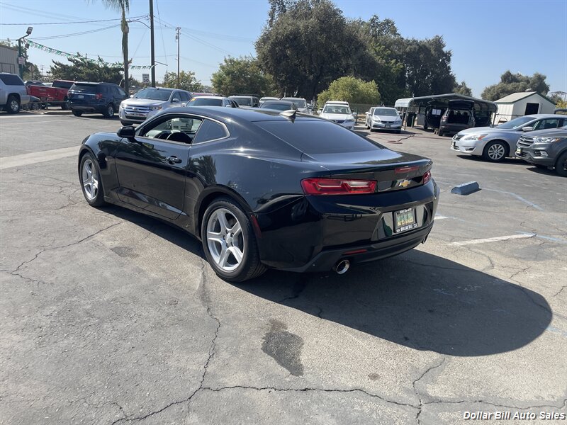 2018 Chevrolet Camaro LS - Photo 5 - Visalia, CA 93292