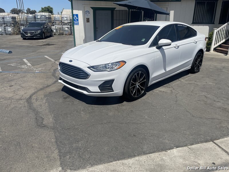 2019 Ford Fusion S   - Photo 3 - Visalia, CA 93292