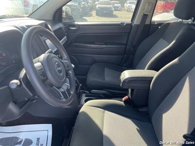 2014 Jeep Compass Sport   - Photo 9 - Visalia, CA 93292