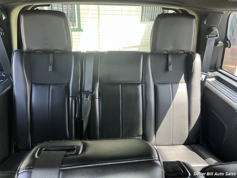 2015 Ford Expedition Limited - Photo 10 - Visalia, CA 93292