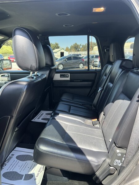 2015 Ford Expedition Limited - Photo 8 - Visalia, CA 93292