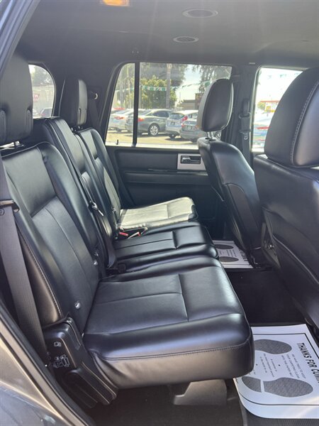 2015 Ford Expedition Limited - Photo 11 - Visalia, CA 93292