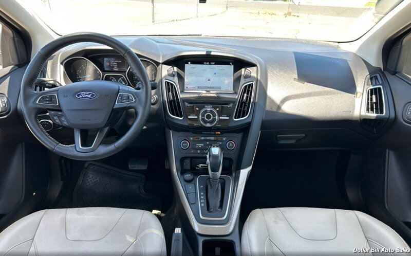 2018 Ford Focus Titanium - Photo 5 - Visalia, CA 93292