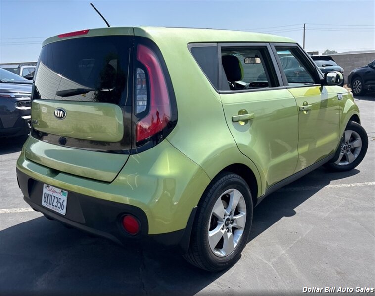 2019 Kia Soul - Photo 3 - Visalia, CA 93292