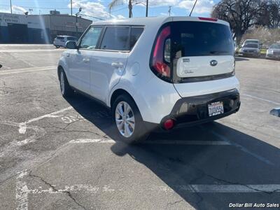 2016 Kia Soul +   - Photo 5 - Visalia, CA 93292