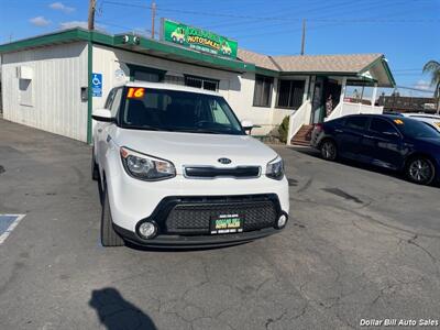 2016 Kia Soul +   - Photo 1 - Visalia, CA 93292