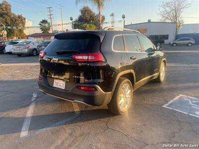 2017 Jeep Cherokee Limited   - Photo 7 - Visalia, CA 93292