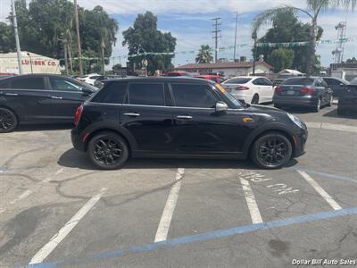 2015 MINI Cooper 5-door   - Photo 4 - Visalia, CA 93292