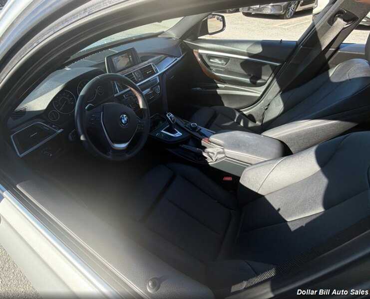 2017 BMW 330i - Photo 5 - Visalia, CA 93292