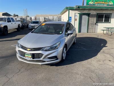 2018 Chevrolet Cruze LT Auto   - Photo 3 - Visalia, CA 93292