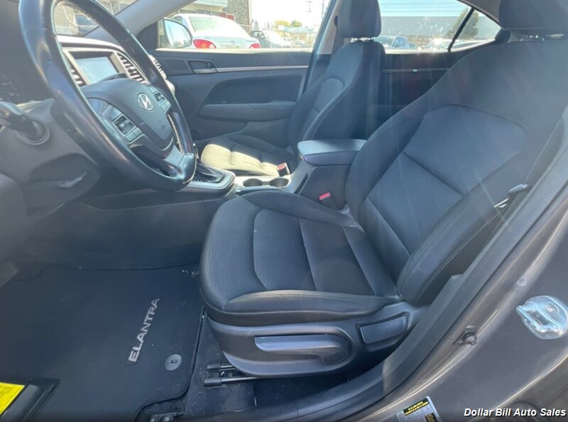 2018 Hyundai ELANTRA Value Edition - Photo 5 - Visalia, CA 93292