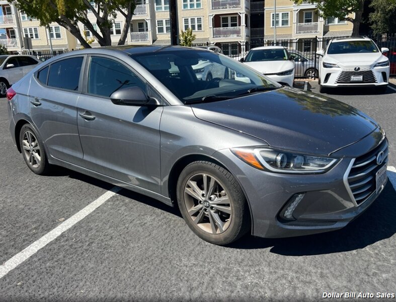 2018 Hyundai ELANTRA Value Edition - Photo 2 - Visalia, CA 93292