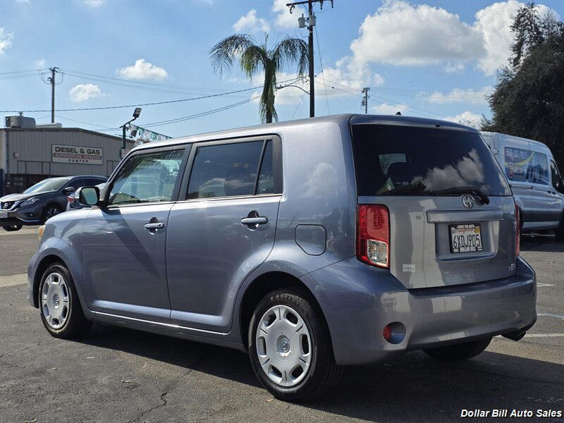 2012 Scion xB - Photo 5 - Visalia, CA 93292