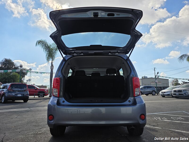 2012 Scion xB - Photo 10 - Visalia, CA 93292