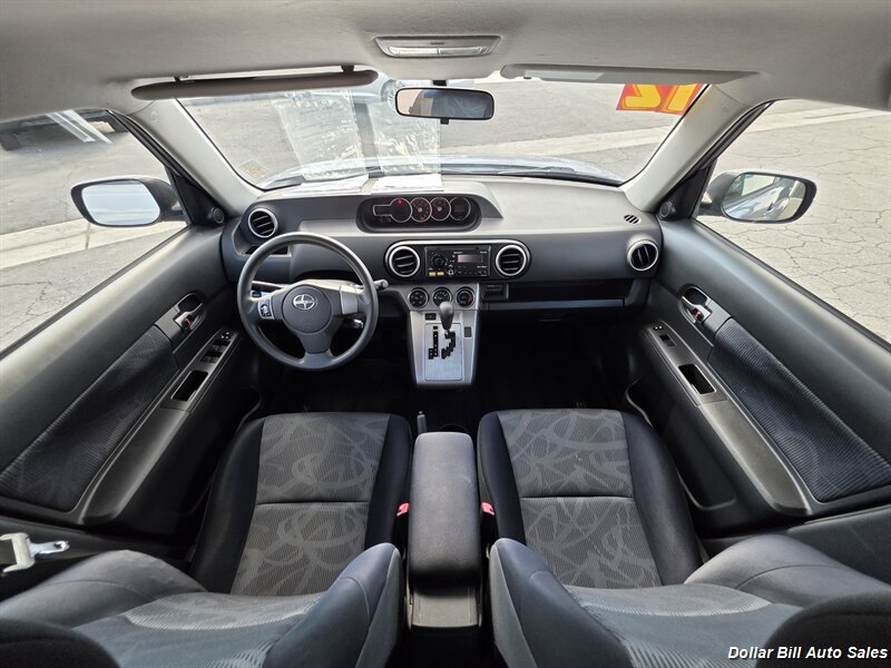 2012 Scion xB - Photo 13 - Visalia, CA 93292