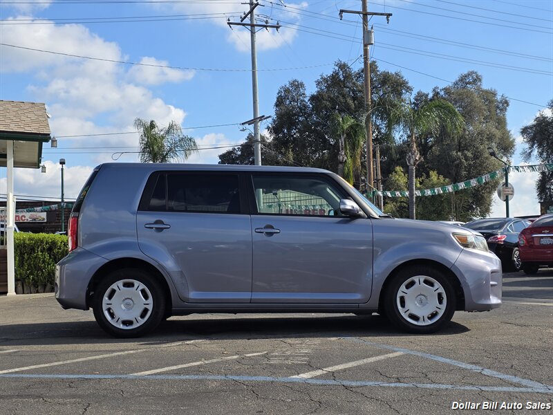 2012 Scion xB - Photo 8 - Visalia, CA 93292