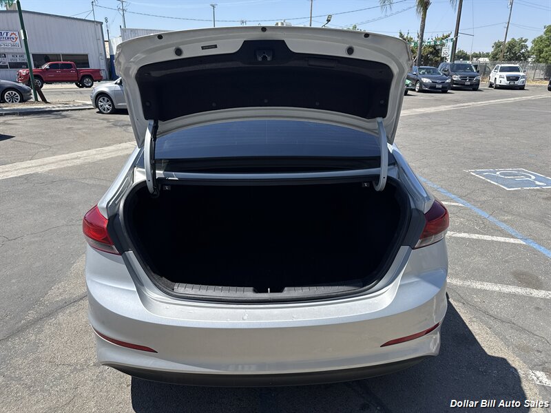 2018 Hyundai ELANTRA Value Edition - Photo 7 - Visalia, CA 93292