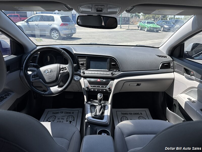 2018 Hyundai ELANTRA Value Edition - Photo 5 - Visalia, CA 93292